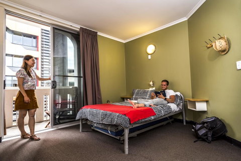 YHA Adelaide Central - Stayed 32