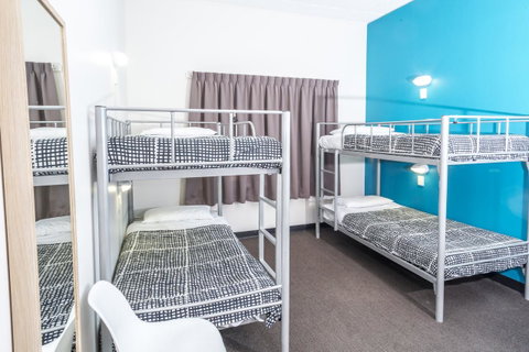 YHA Adelaide Central - Stayed 34