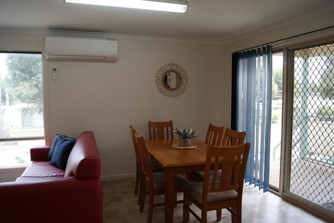 Ardrossan Caravan Park - Stayed 12