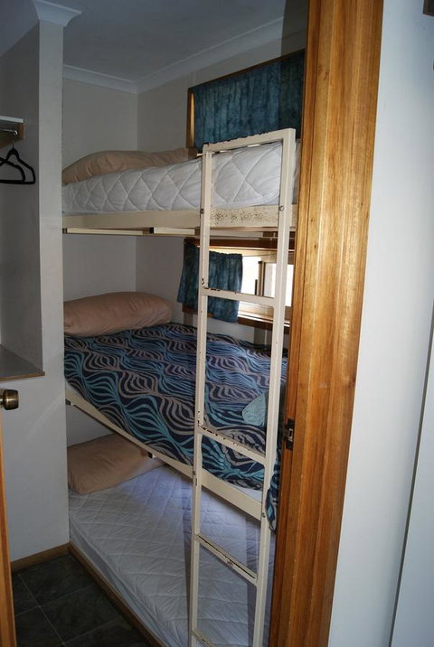 Ardrossan Caravan Park - Stayed 13