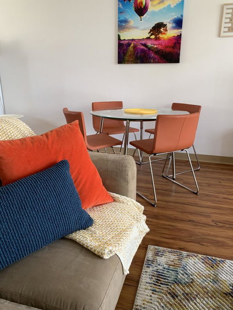 Sunshine Three - Stayed 10