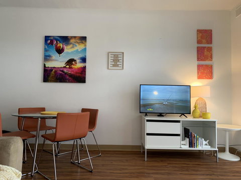 Sunshine Three - Stayed 6