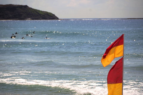 Stylish 3 Bedroom Beachview Apartment - Stays Accommodation 15