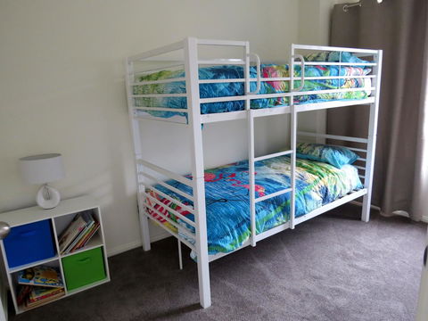 38 Wright Tce Encounter Bay - Stayed 12