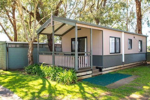 Kalganyi Holiday Park - Stayed 24