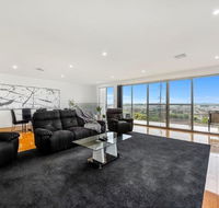 BENGALEE EXECUTIVE TOWNHOUSE- MODERN  STYLISH - Stayed