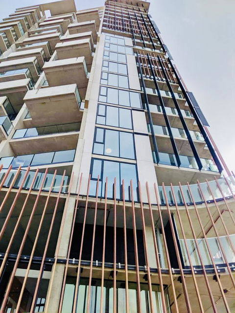 ONE Adelaide CBD - Stayed 2