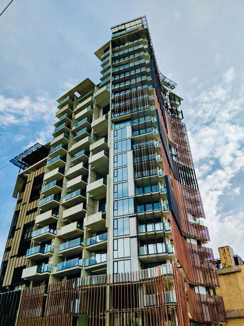 ONE Adelaide CBD - Stayed 1