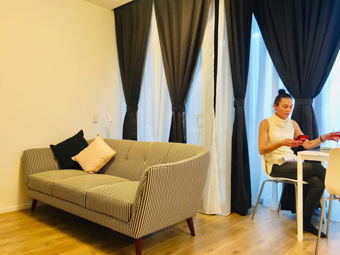 ONE Adelaide CBD - Stayed 12