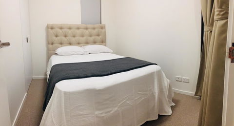 ONE Adelaide CBD - Stayed 16