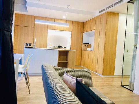 ONE Adelaide CBD - Stayed 8