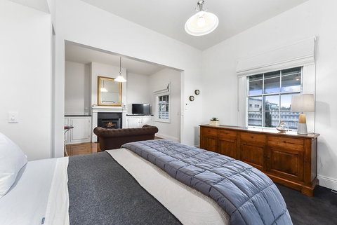 Railway Cottage In Beachport - Stayed 2