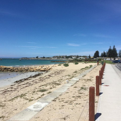 Railway Cottage In Beachport - Stayed 8