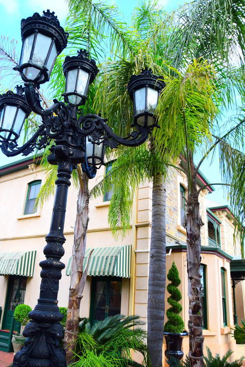 Grand Bluestone Mansion - Stayed 8
