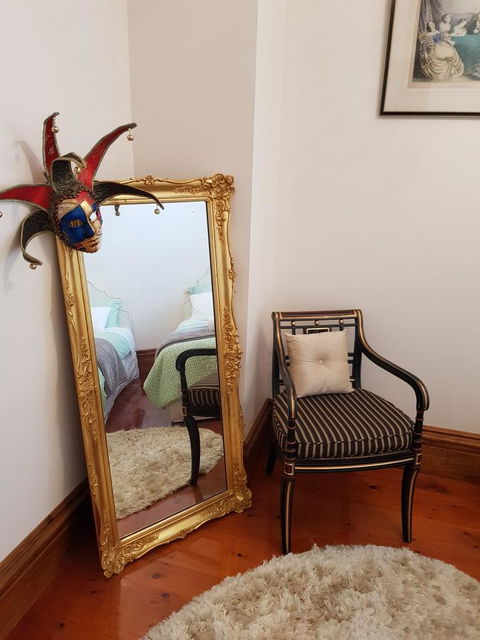 Grand Bluestone Mansion - Stayed 13