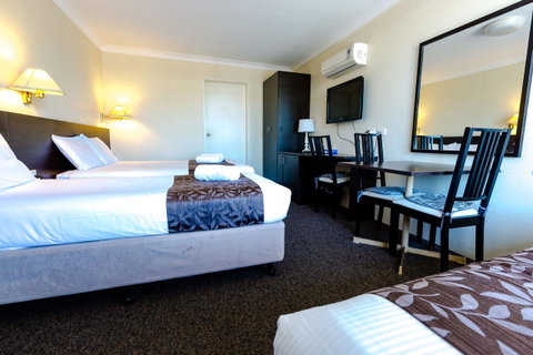 Abcot Inn - Stayed 8