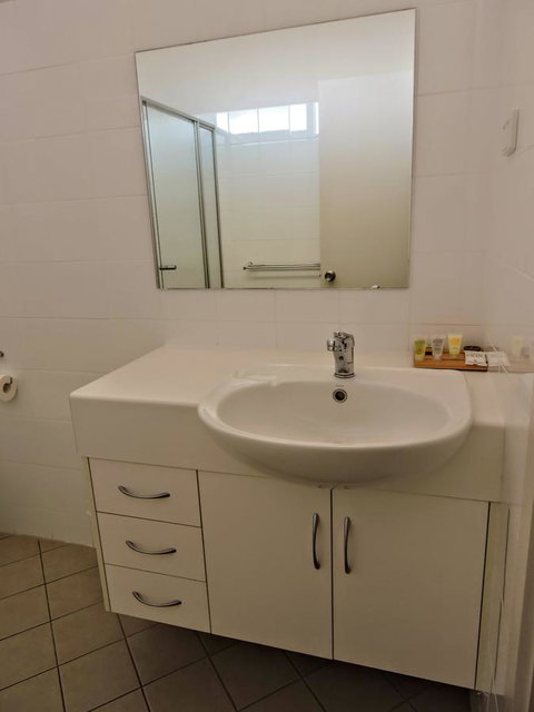 Highway One Motel - Stays Accommodation 20