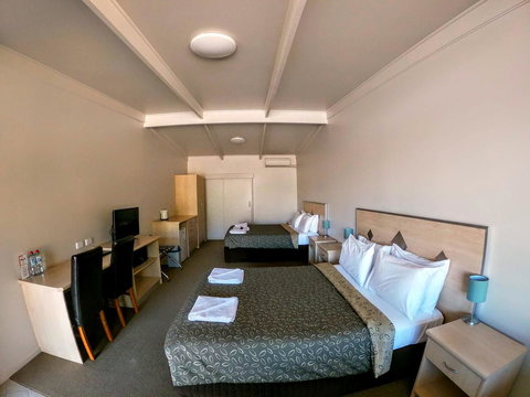 Highway One Motel - Stays Accommodation 7