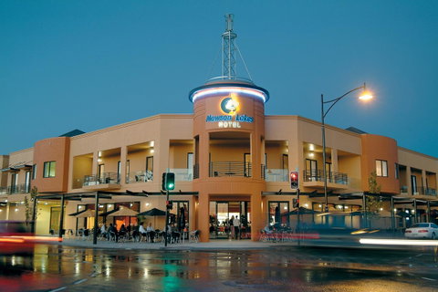 Mawson Lakes Hotel - Stayed 8