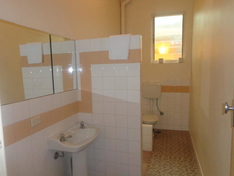 Adelaide Backpackers And Travellers Inn - Stayed 44