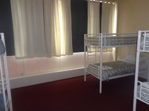 Adelaide Backpackers And Travellers Inn - Stayed 3