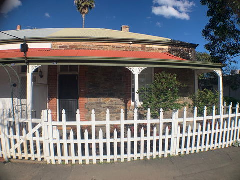 On Gilbert - Stayed 2