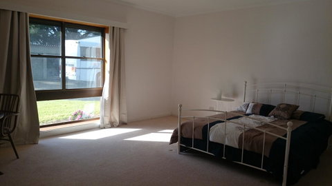 Hilltop Escape - Stayed 12