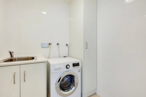 Executive Suite, Incredible Views Of City - Stayed 10