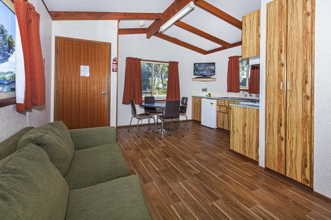 Echo Holiday Parks - Naracoorte - Stayed 36