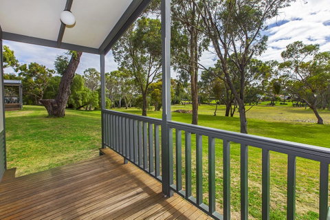 Echo Holiday Parks - Naracoorte - Stayed 25