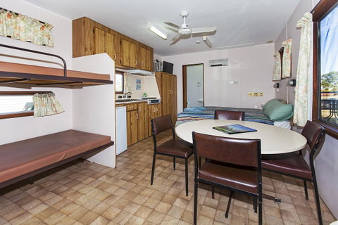 Echo Holiday Parks - Naracoorte - Stayed 1