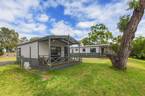 Echo Holiday Parks - Naracoorte - Stayed 27