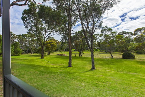 Echo Holiday Parks - Naracoorte - Stayed 21