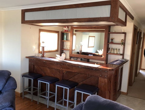 Rocks Retreat House With Sea Views - Stayed 1