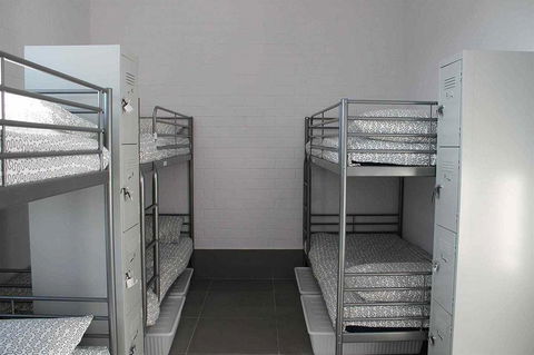 Perth City Backpackers Hostel - Note - Valid Passport Required To Check In - Stayed 5
