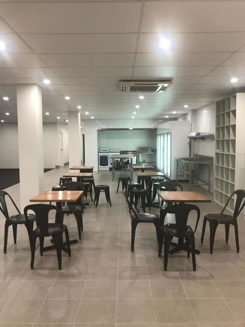 Perth City Backpackers Hostel - Note - Valid Passport Required To Check In - Stayed 7