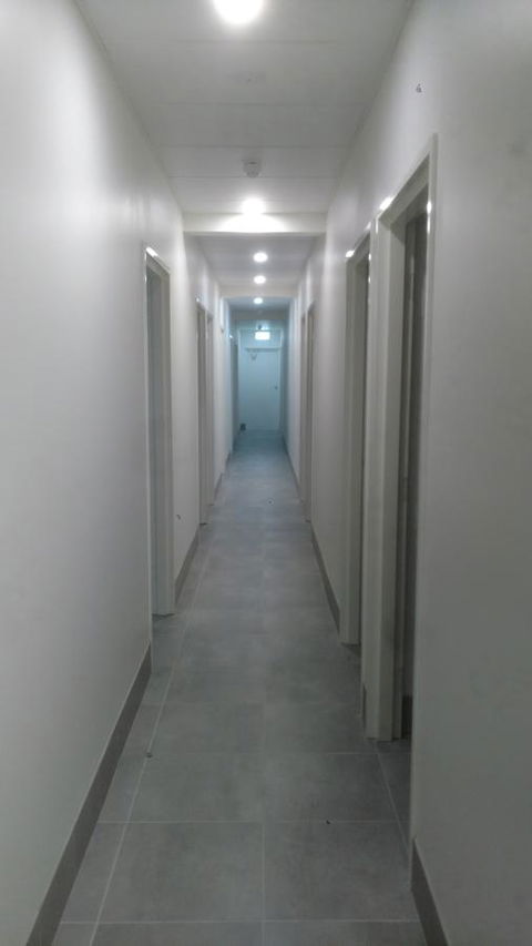 Perth City Backpackers Hostel - Note - Valid Passport Required To Check In - Stayed 25