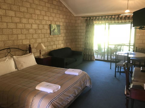 Karri Forest Motel - Stayed 23