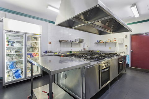 The Emperors Crown Hostel - Stayed 18