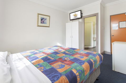 The Emperors Crown Hostel - Stayed 23