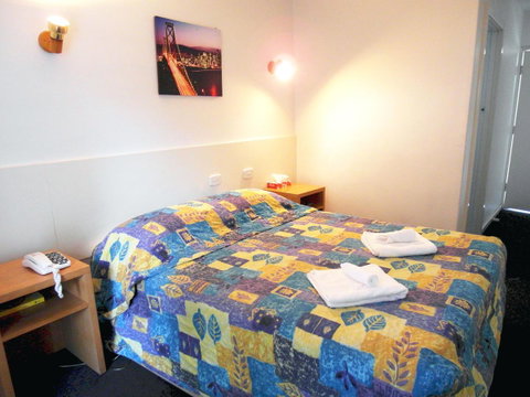 Econo Lodge Rivervale - Stayed 23
