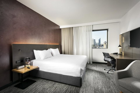 Holiday Inn West Perth, An IHG Hotel - Stays Accommodation 11