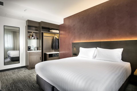 Holiday Inn West Perth, An IHG Hotel - Stays Accommodation 8