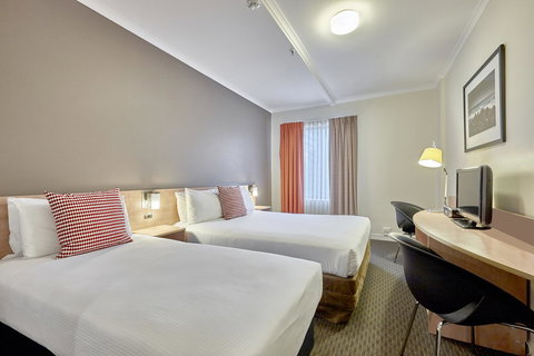 Ibis Perth - Stayed 7