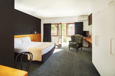 Riverview On Mount Street - Stayed 25