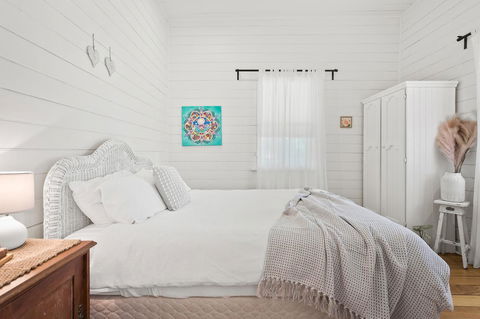 Lavender Cottage - Stays Accommodation 7
