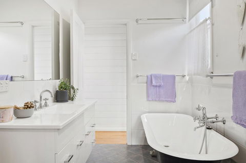 Lavender Cottage - Stays Accommodation 15