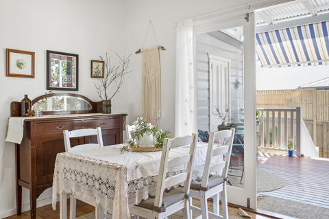 Lavender Cottage - Stays Accommodation 13