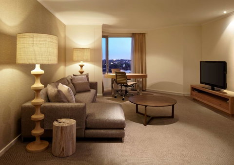 Residence On Langley Park - Stayed 16