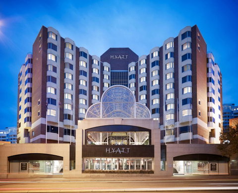 Residence On Langley Park - Stayed 1